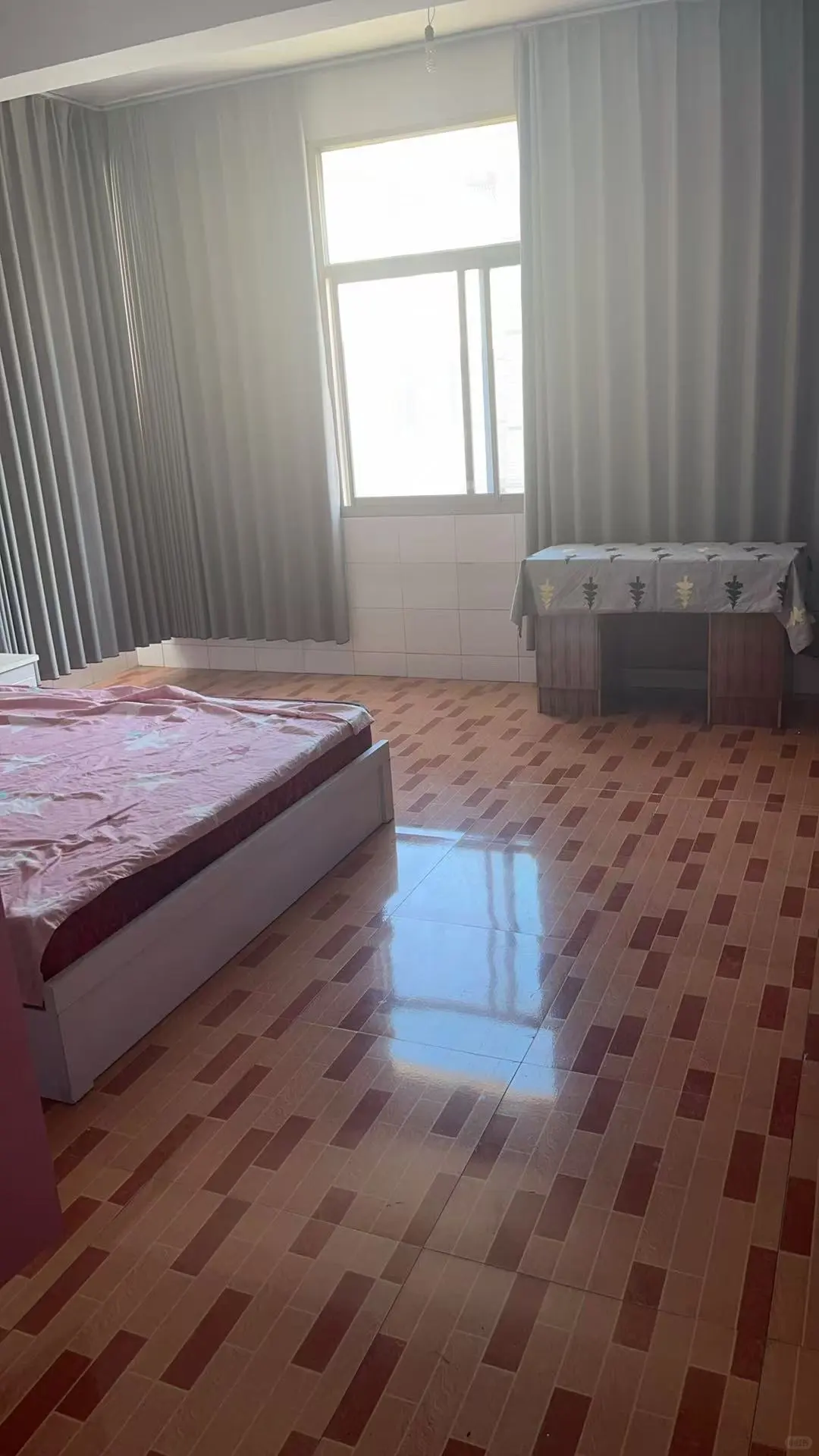 工学院旁边新丰西小区有房出租