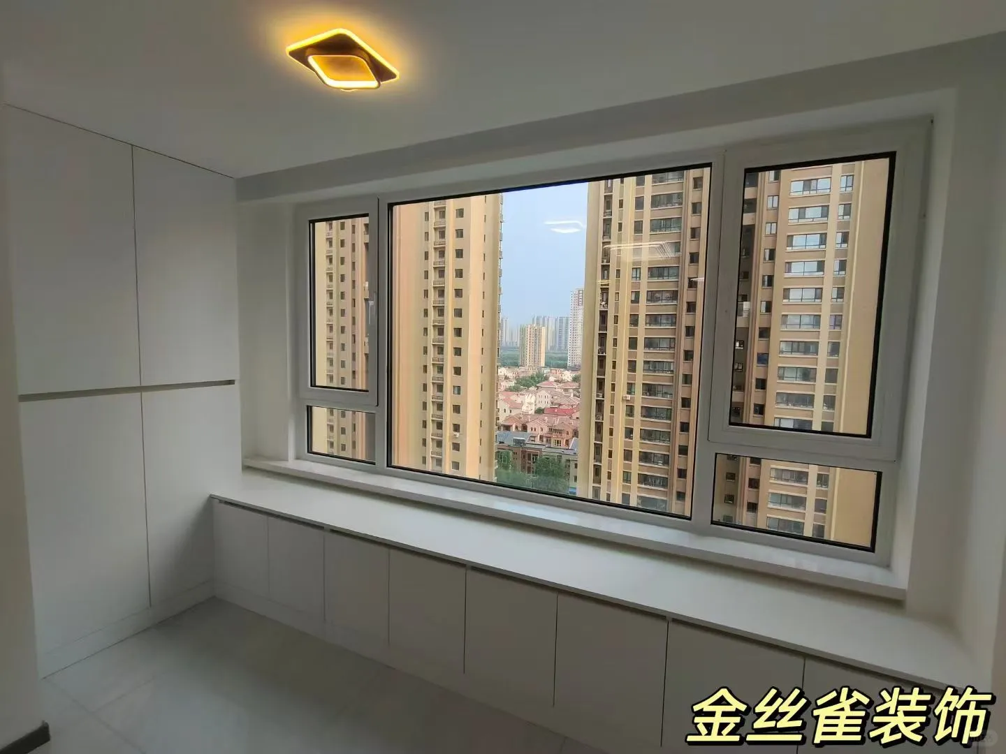 不豪华的装修，但简约温馨