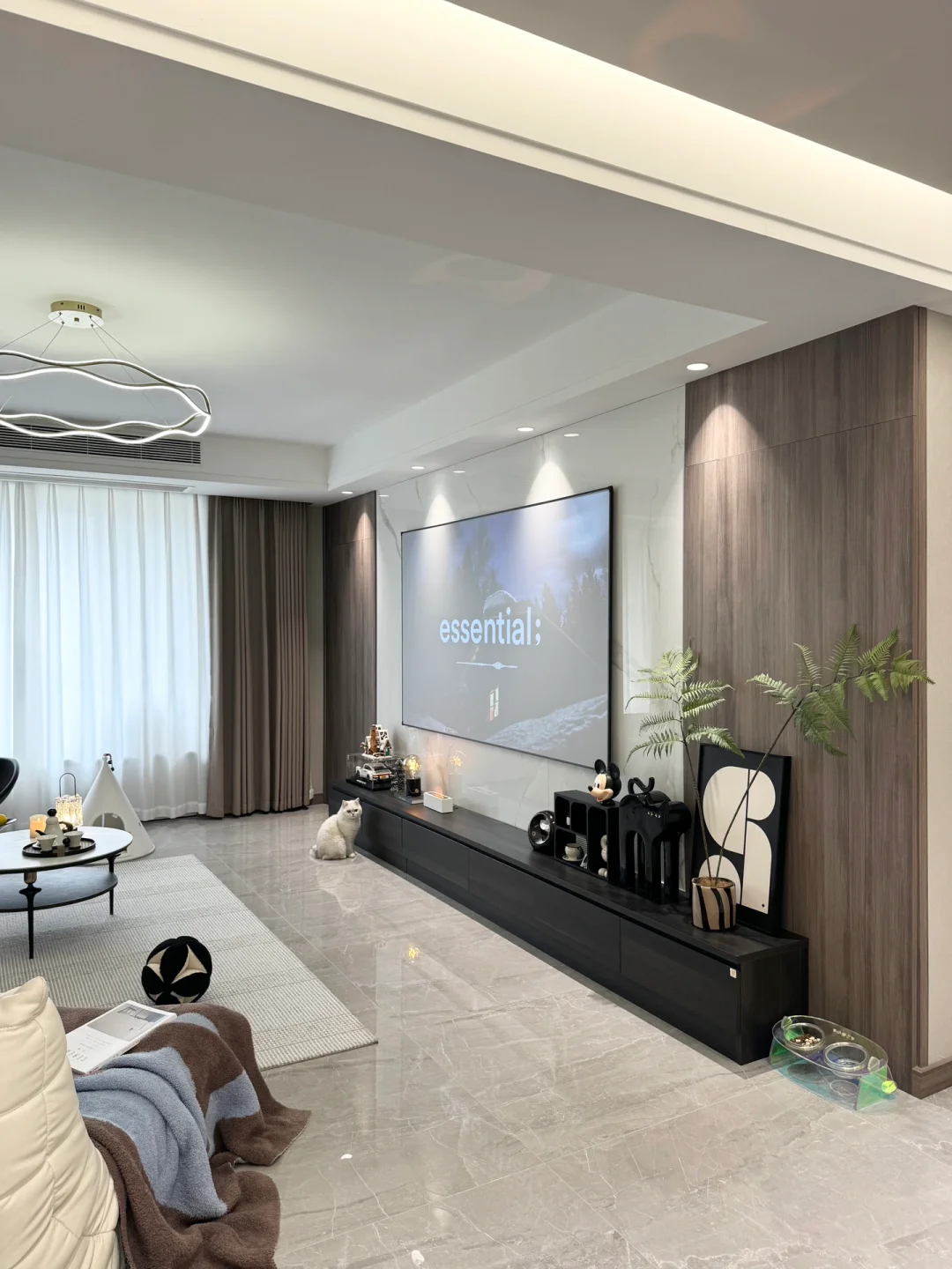 买不起大house，120m²的家也不错啊🤣