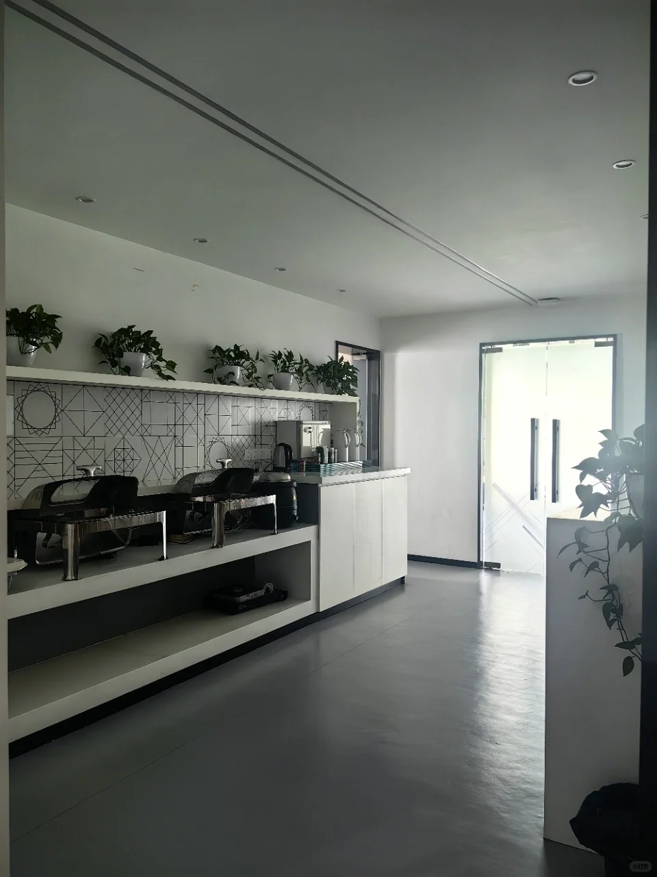 华山路汇益花园独栋出租！建筑面积近900平方