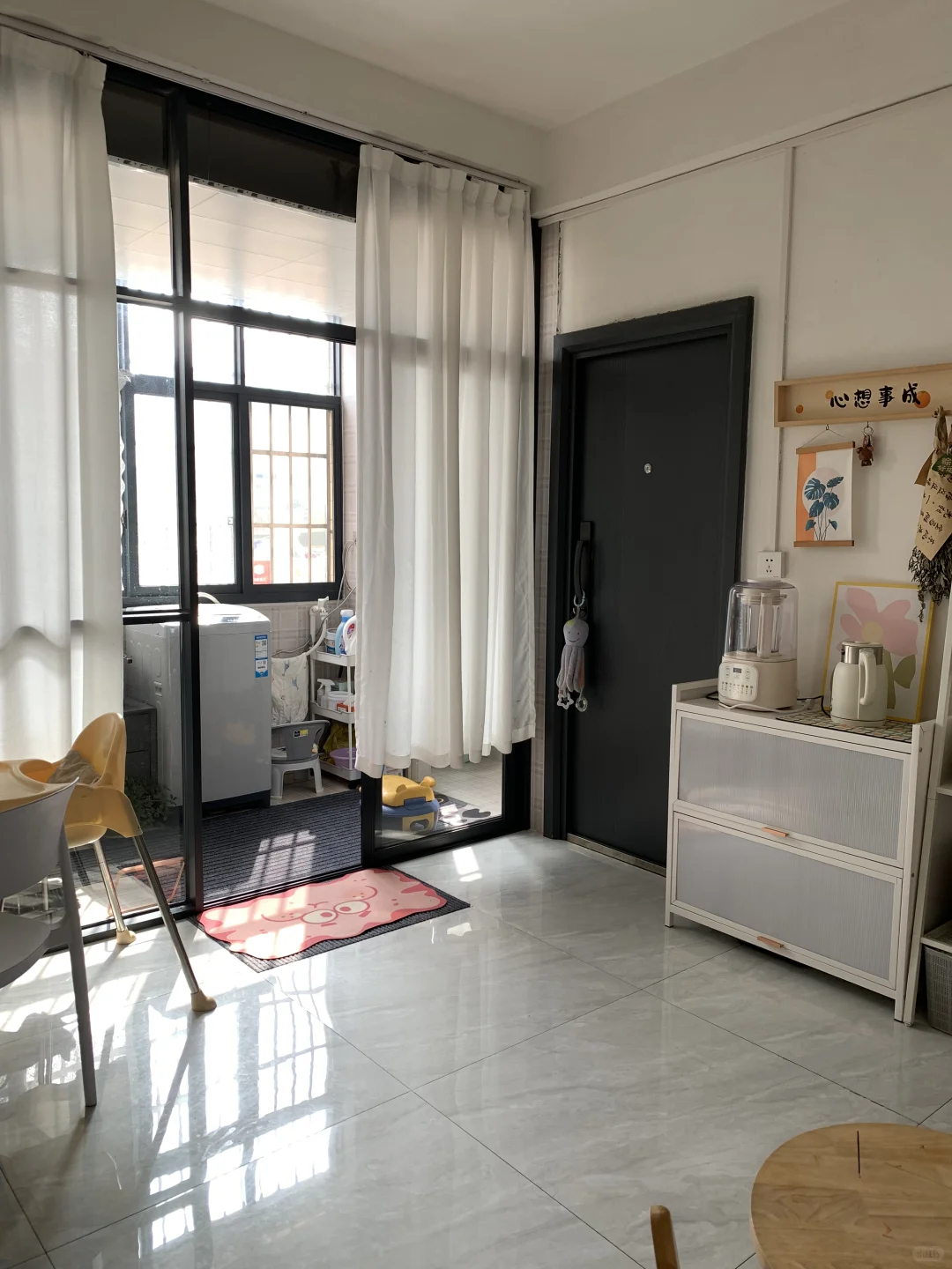 阳光充足，700一个月的出租屋越住越爱❤️