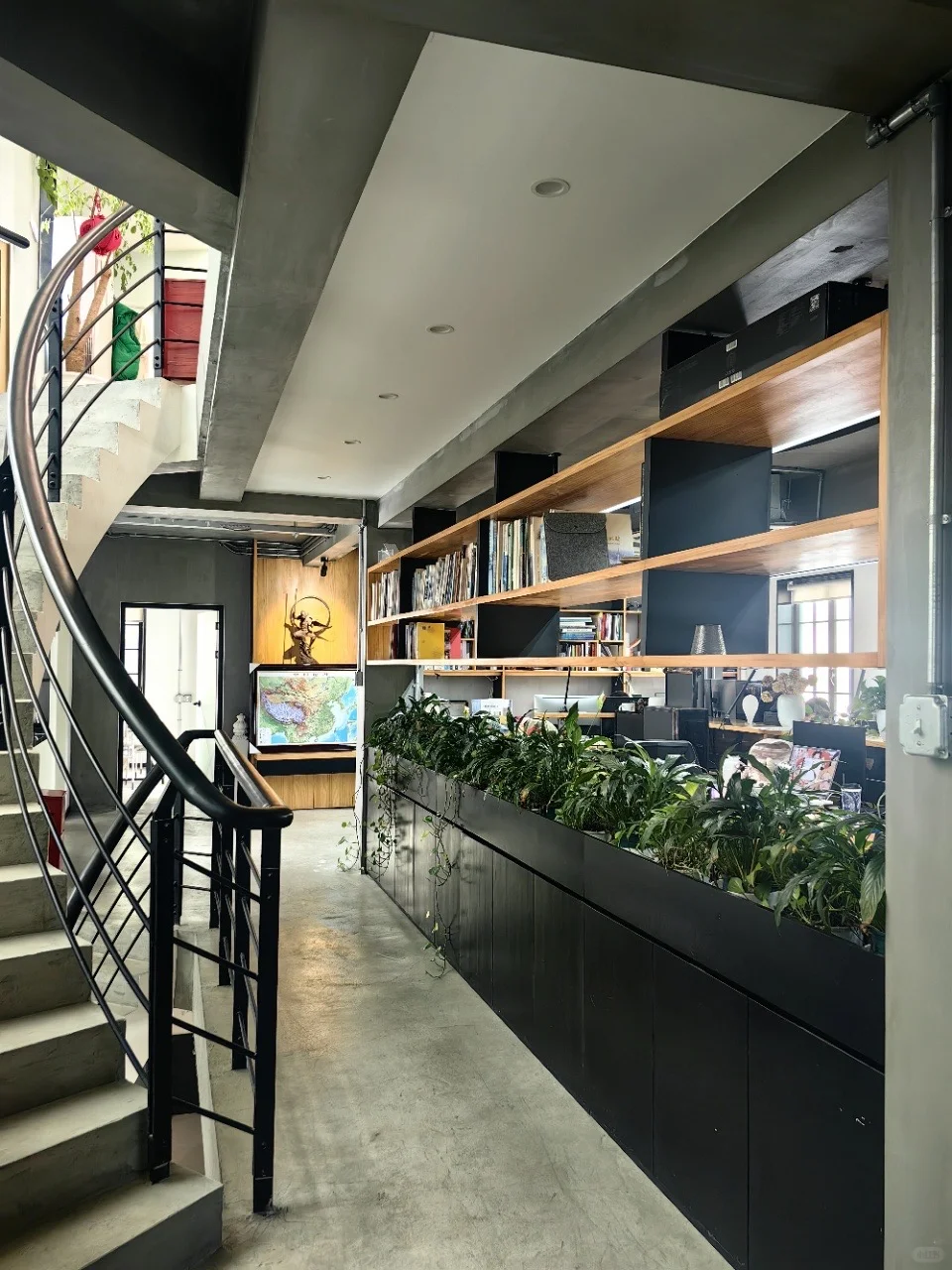 华山路汇益花园独栋出租！建筑面积近900平方