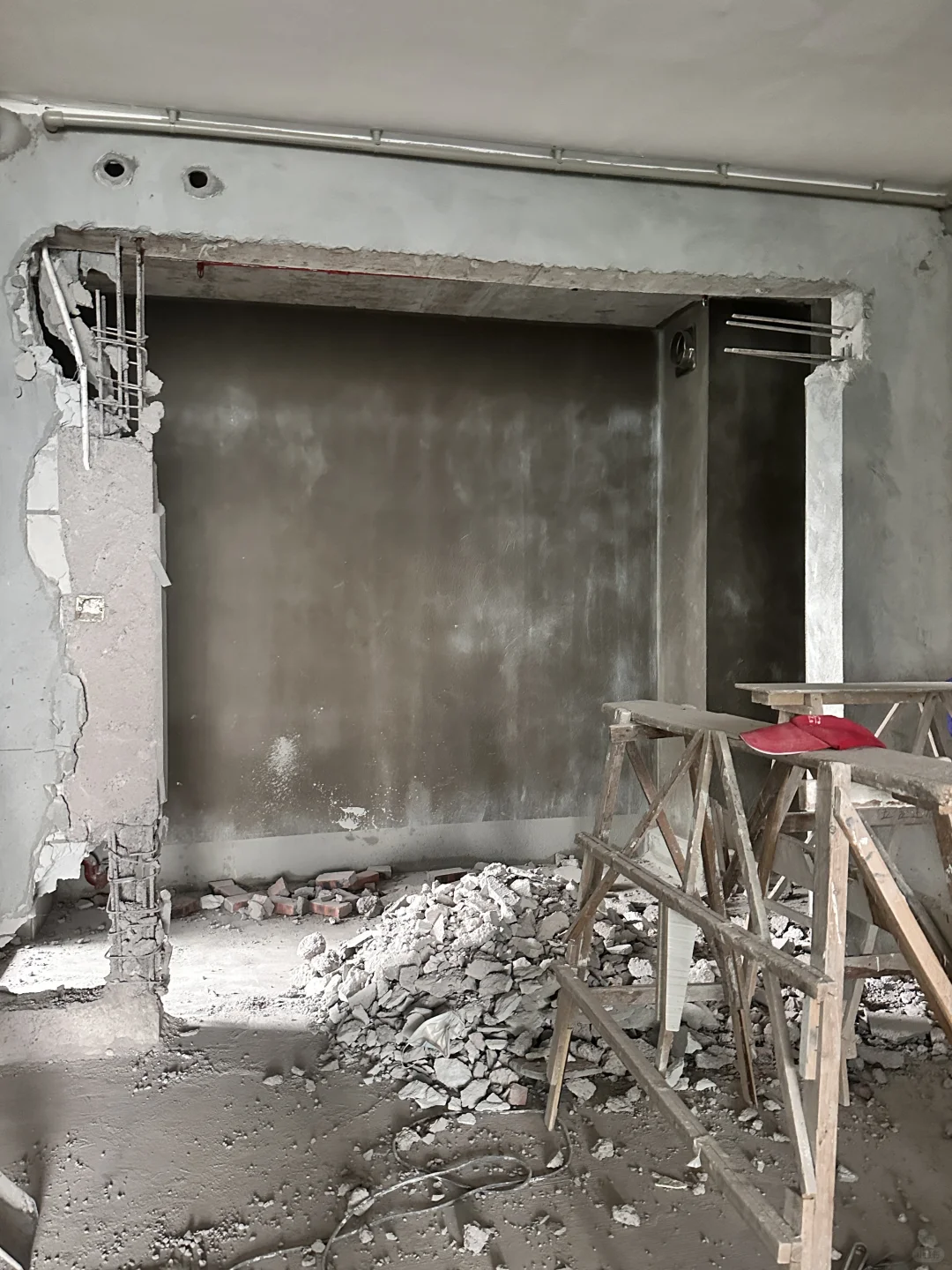 我把家砸成了废墟 关于砸墙我想说