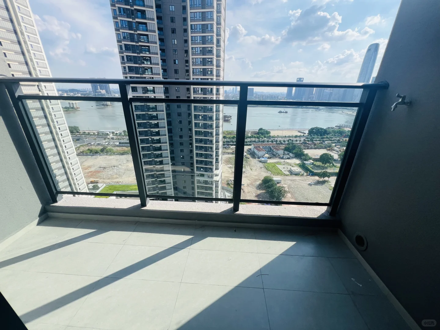 天河区车陂新涌口花园回迁房，小区一房两房