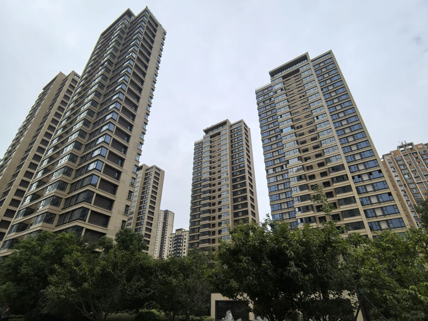 天鹅湖现房宝藏新盘🏠坐拥主城核心配套