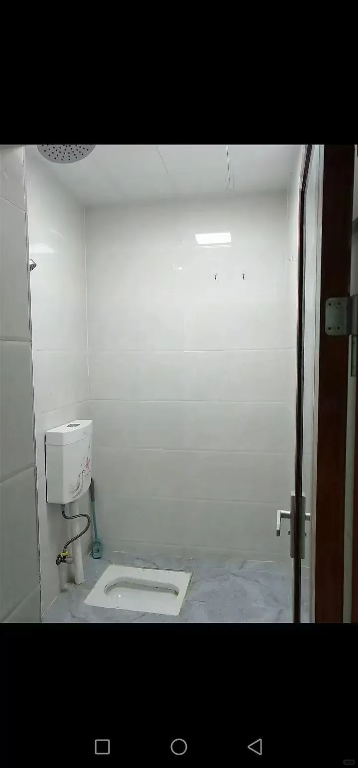 瑞丽租房 房东直租 三室一厅一厨一卫