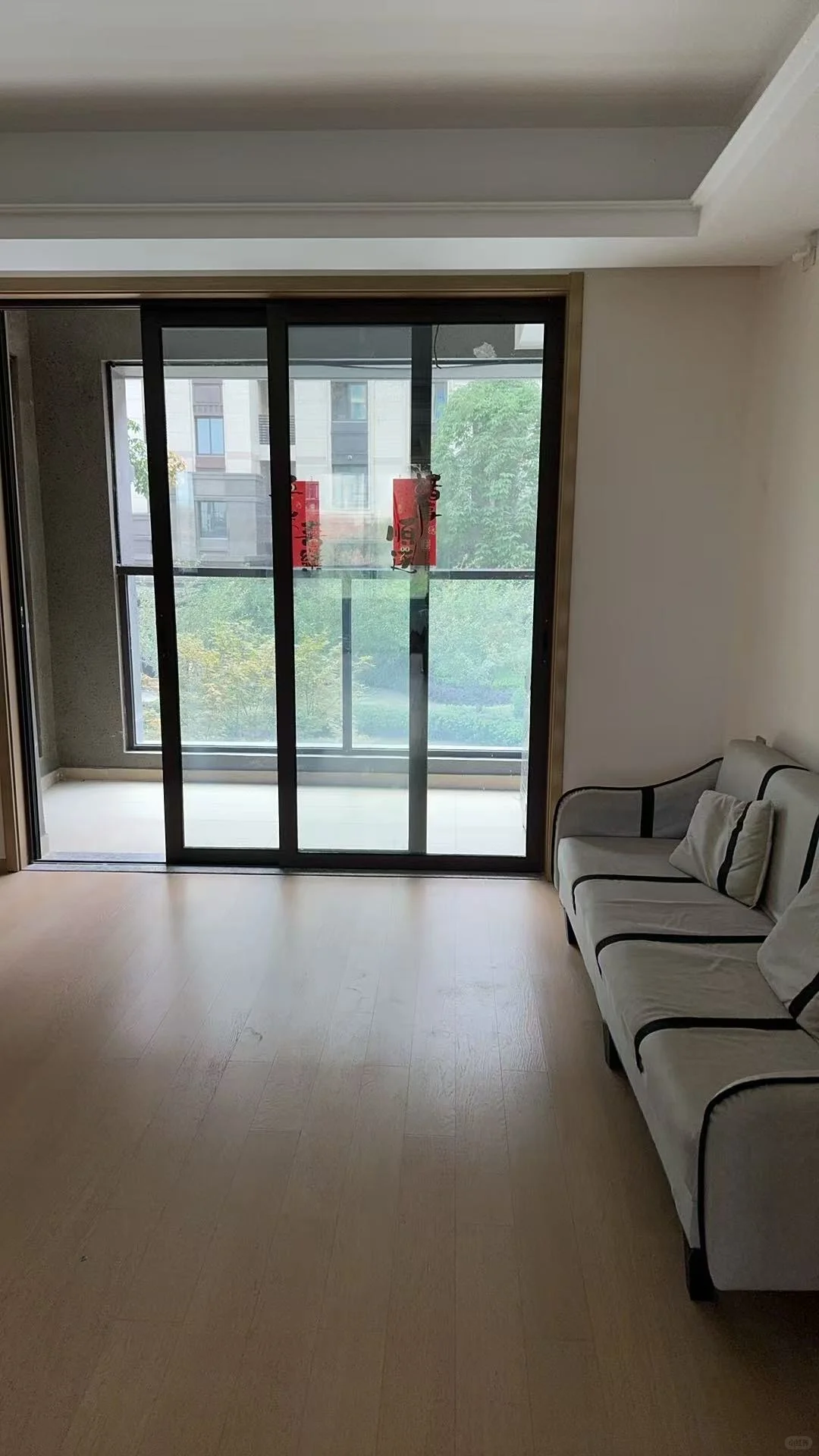 南审中建熙园府全女找室友