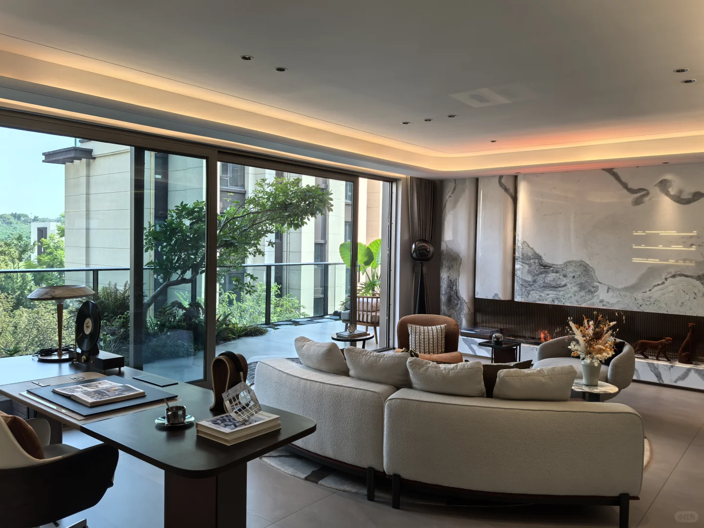 太想买一套属于自己的四代宅了 🏠