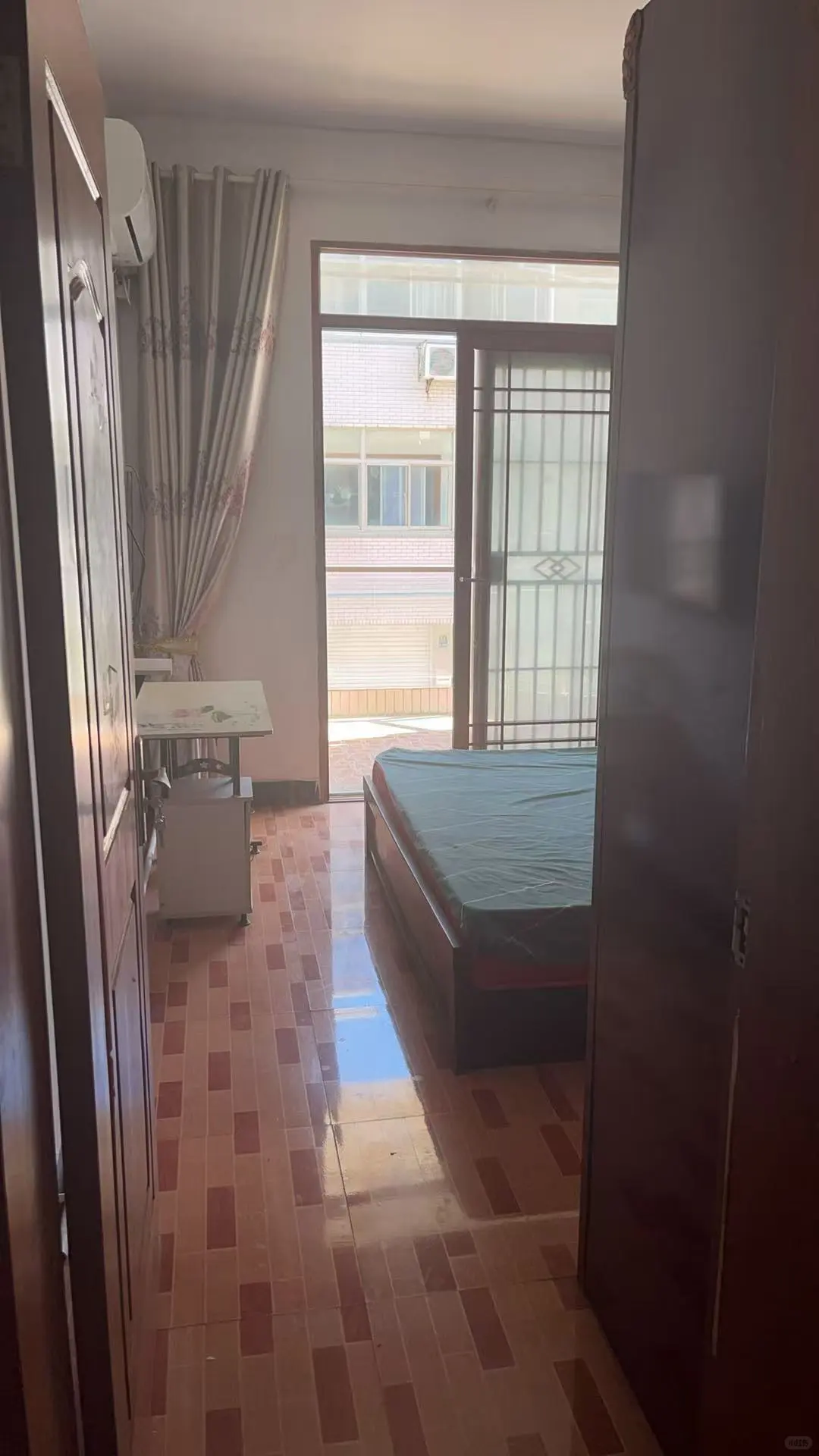 工学院旁边新丰西小区有房出租