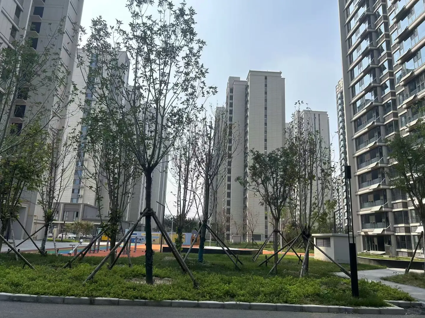 石家庄学区暴击！88万买次新小高层+翟小