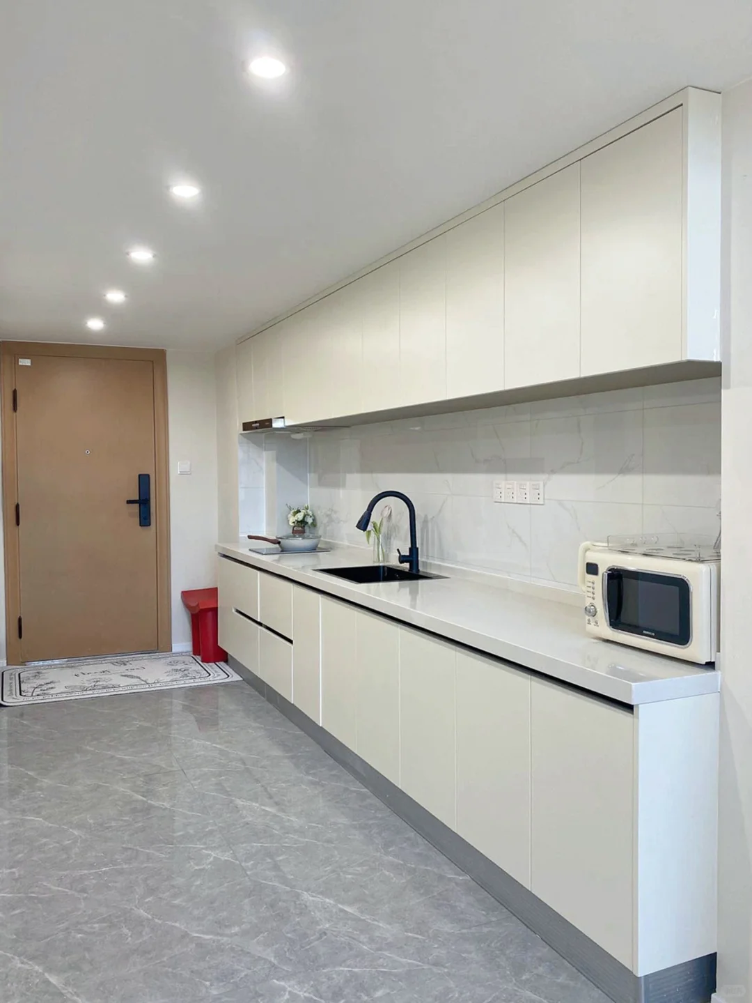 朋友以为我住loft憋屈，来后想搬我家…