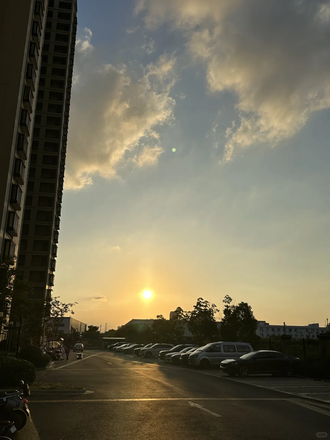 重生之我在干中介（没有技巧，主打真诚）