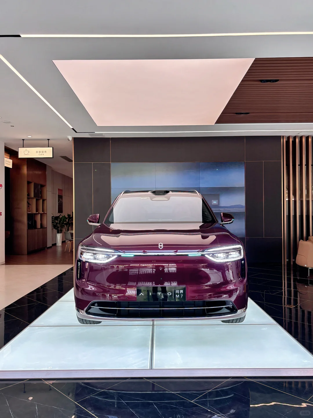 问界 M7 首付 3W + 就能开回家🚗