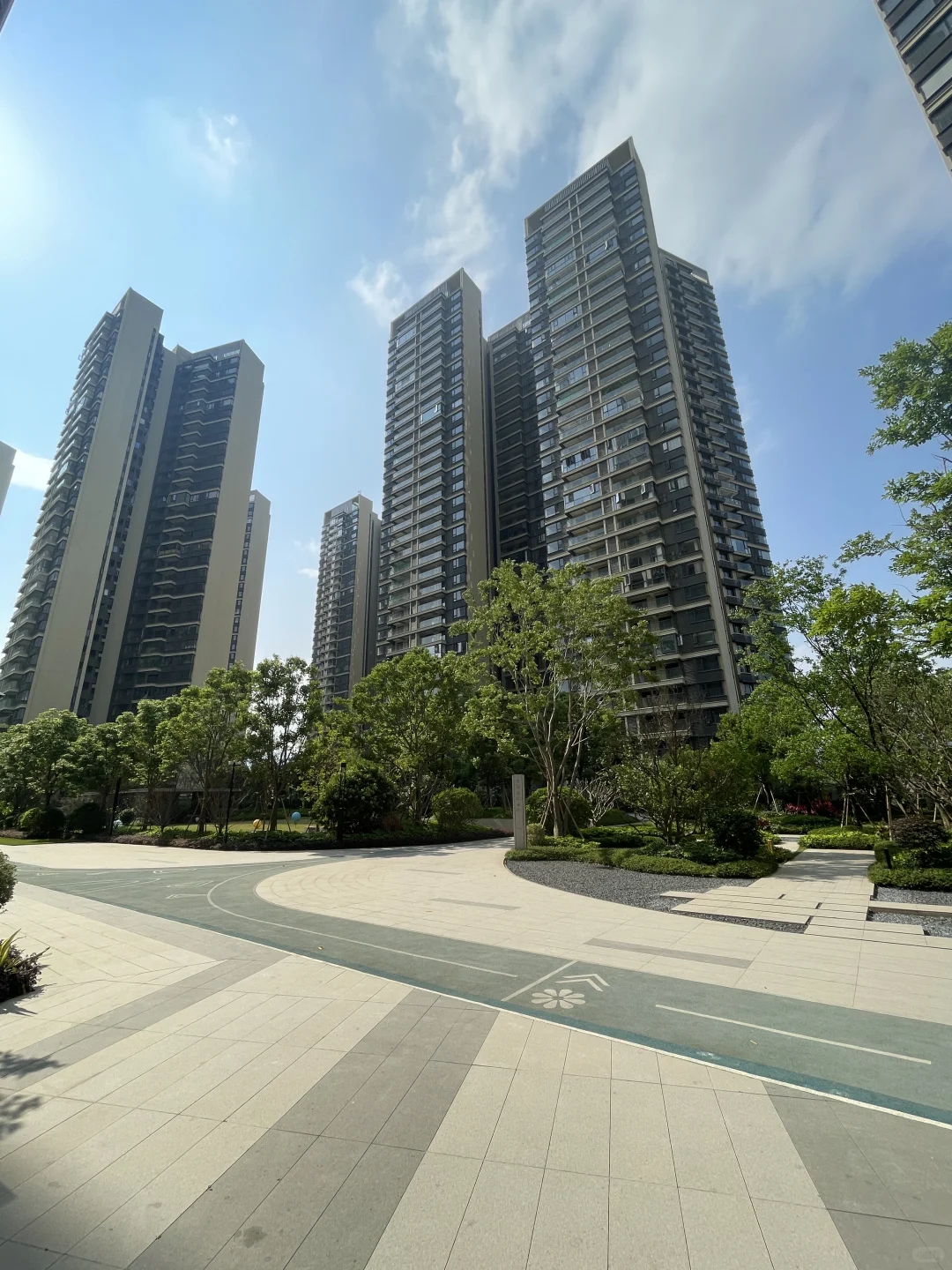 肇庆惊现！一线江景豪宅直降3500元/㎡？