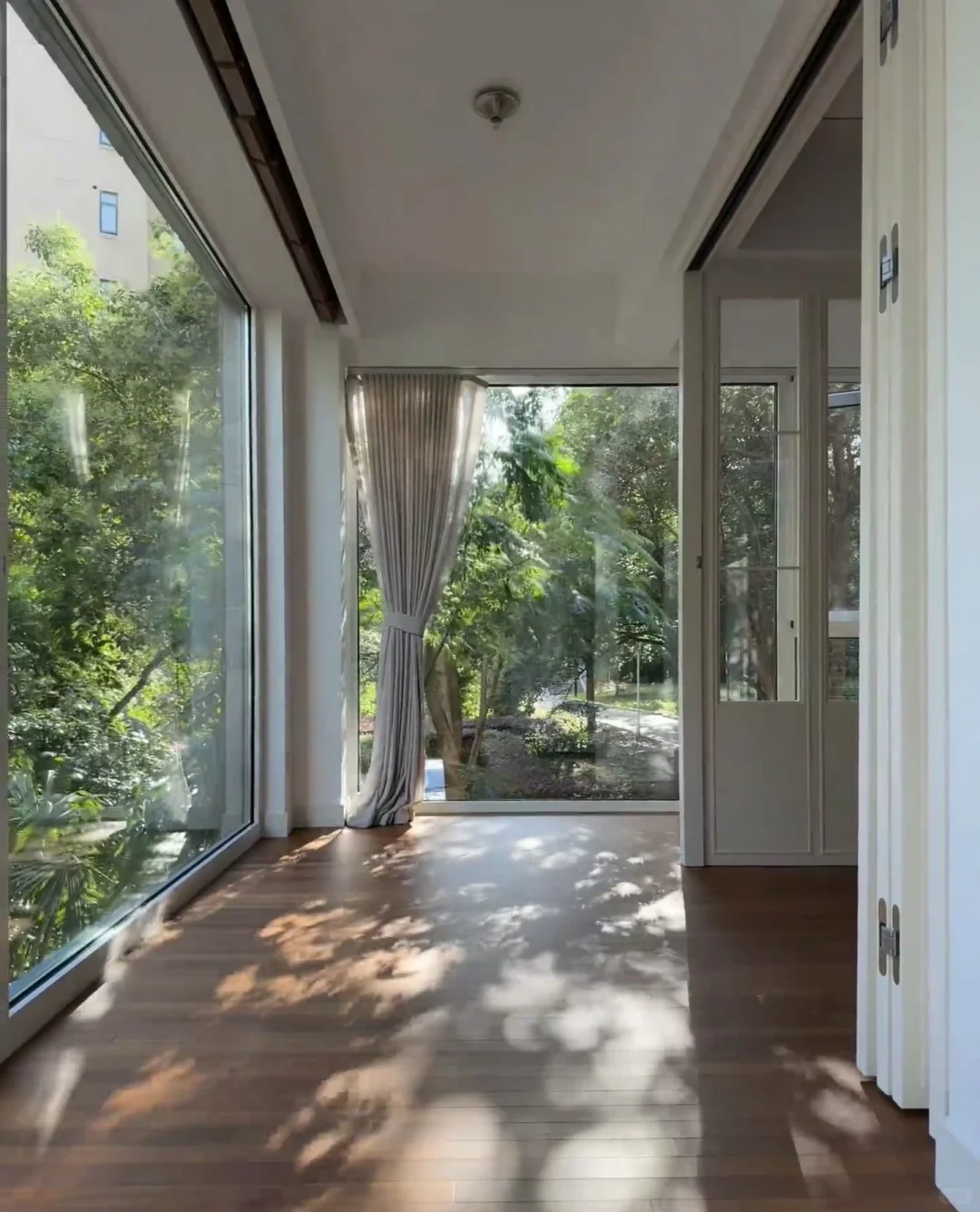 中央公园带前后花园的洋房🏡130w