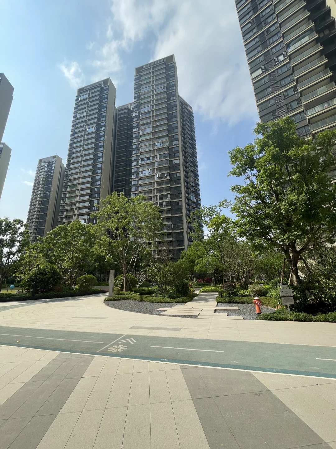 肇庆惊现！一线江景豪宅直降3500元/㎡？
