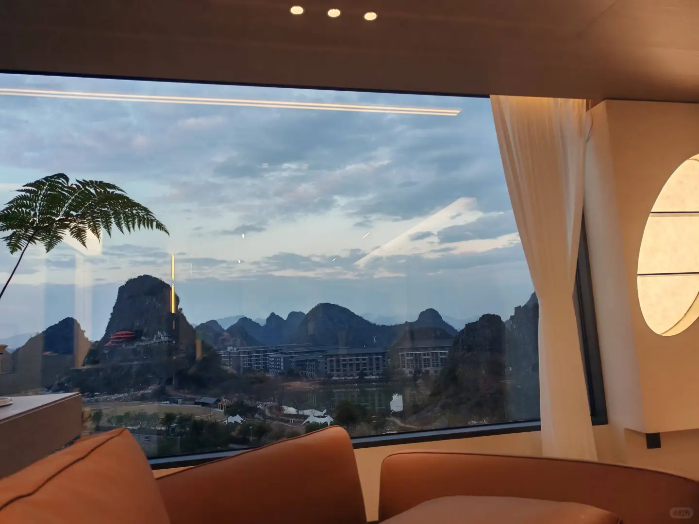 楼王没了 我们家变成了山景房