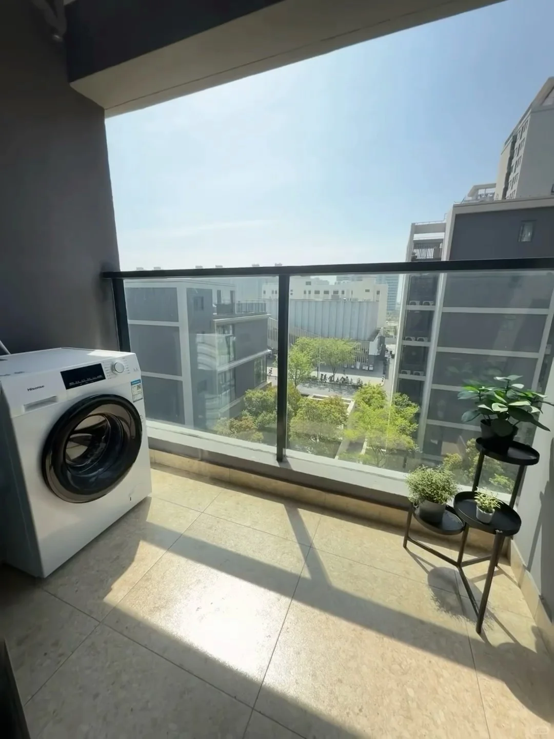 租房|1050元/月 · 一室一厅 | 短租友好