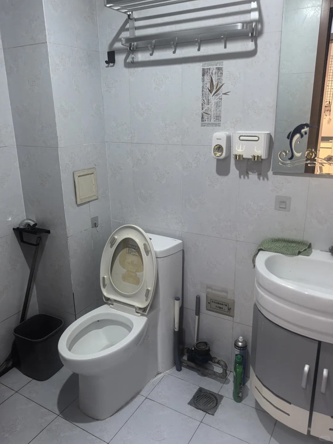 新宫家园南区精装一居，房东直租，现房