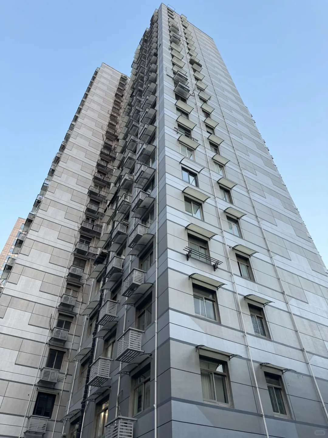 虹口北外滩，新上一批国资委社拍房，低于市
