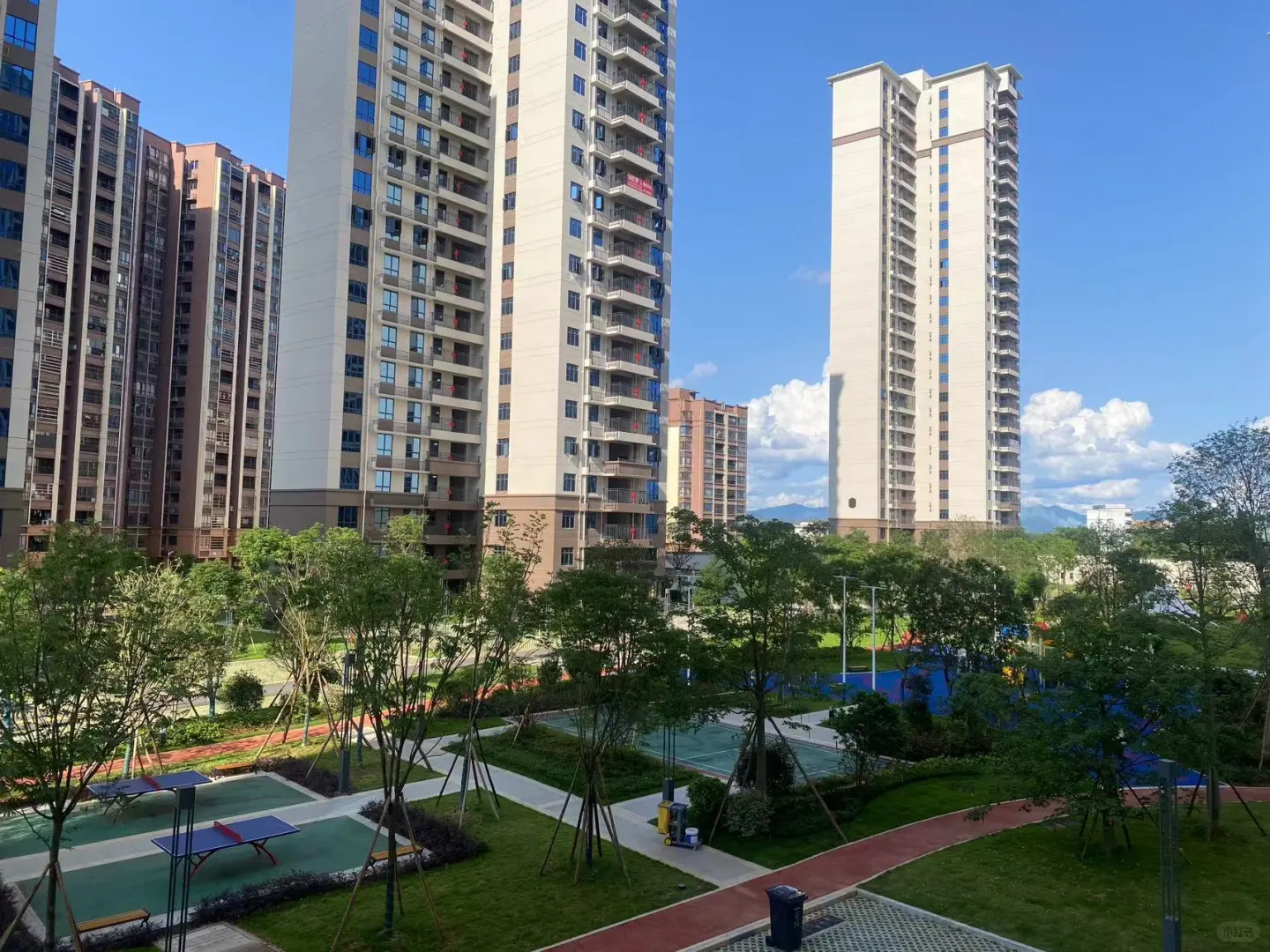 不是豪宅，但景观真治愈