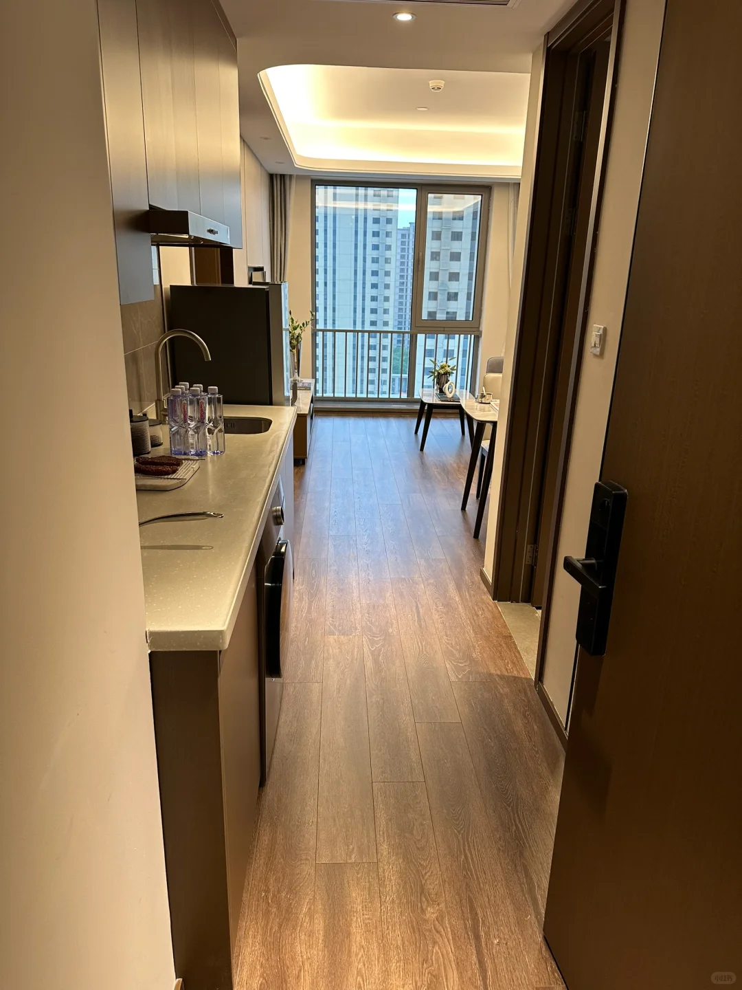 我发现住在商场楼上公寓感觉不要太好😀