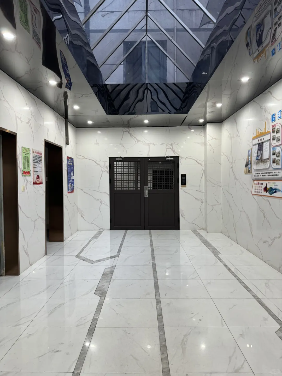 虹口北外滩，新上一批国资委社拍房，低于市