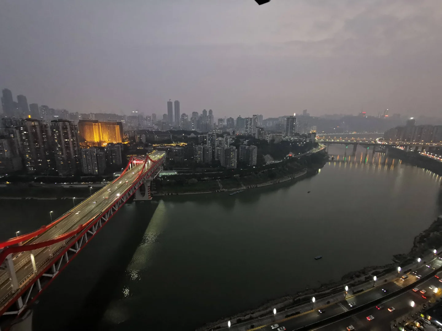 想快点租出去，这么大的衣帽间谁不喜欢