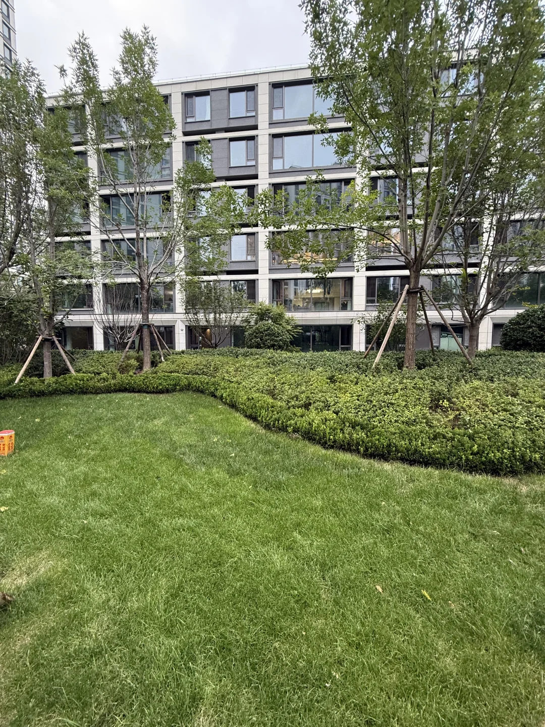 东四环又降了 940万 现房洋房带书包