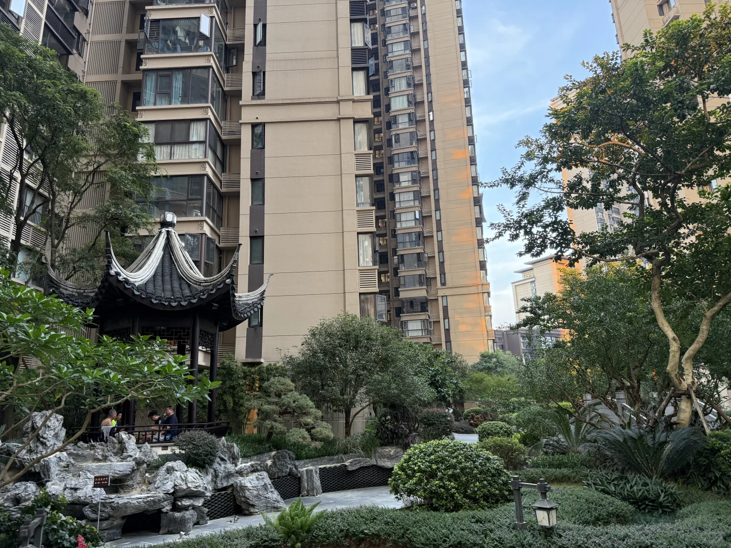南宁租房｜实拍～西大商圈品质小区落地窗两房