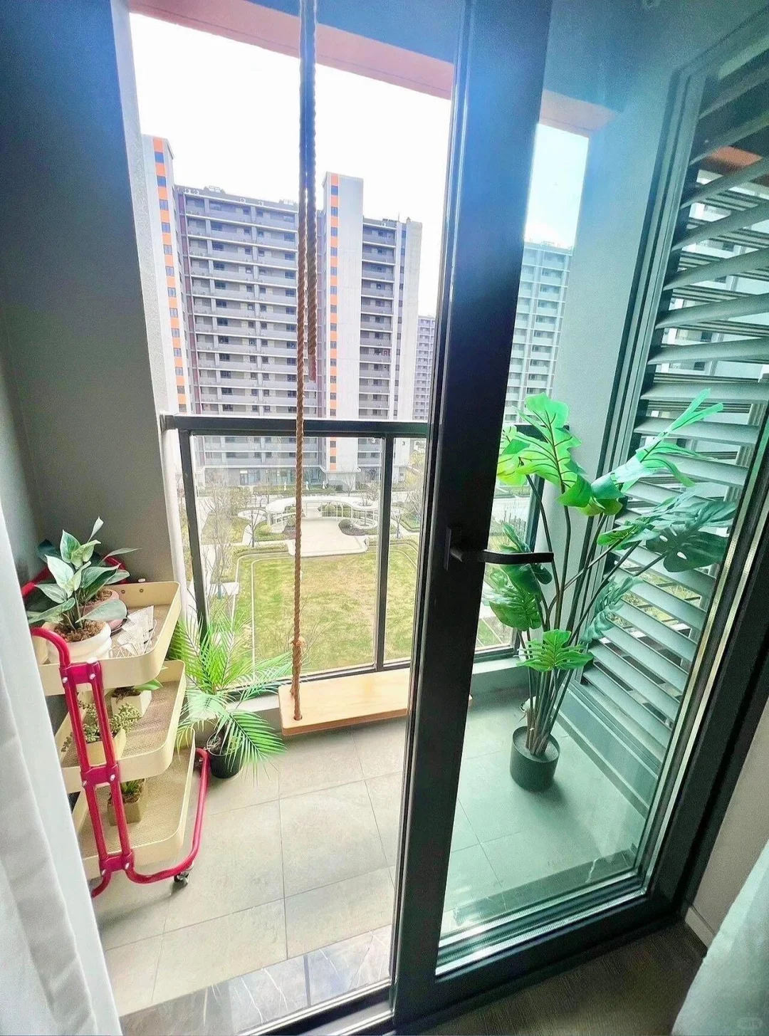 一室一厅宁波租房｜1250（没删就在）押一付一