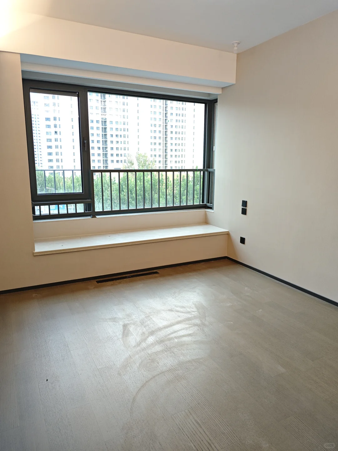 望京租房｜奶西板块新房望京樾！四居室出租