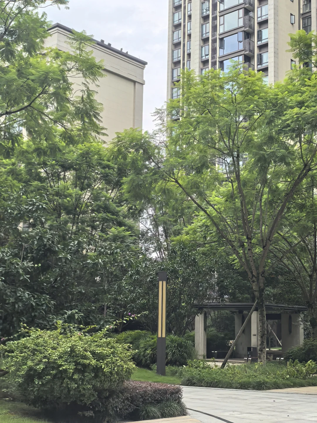 成都成华三环内20年次新|两梯三户|前后中庭