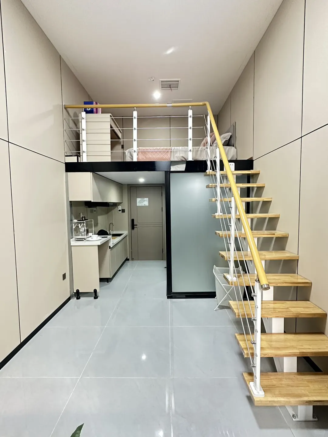 高性价比租房 荣京东街 精装修房源温暖家园