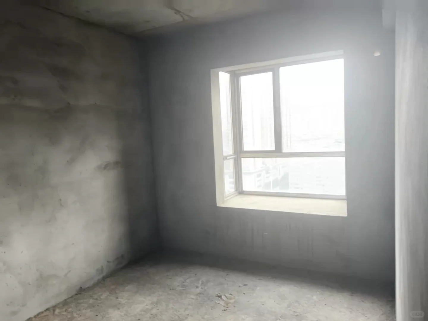 现在行情是真的不好，三十万买的房子卖20万