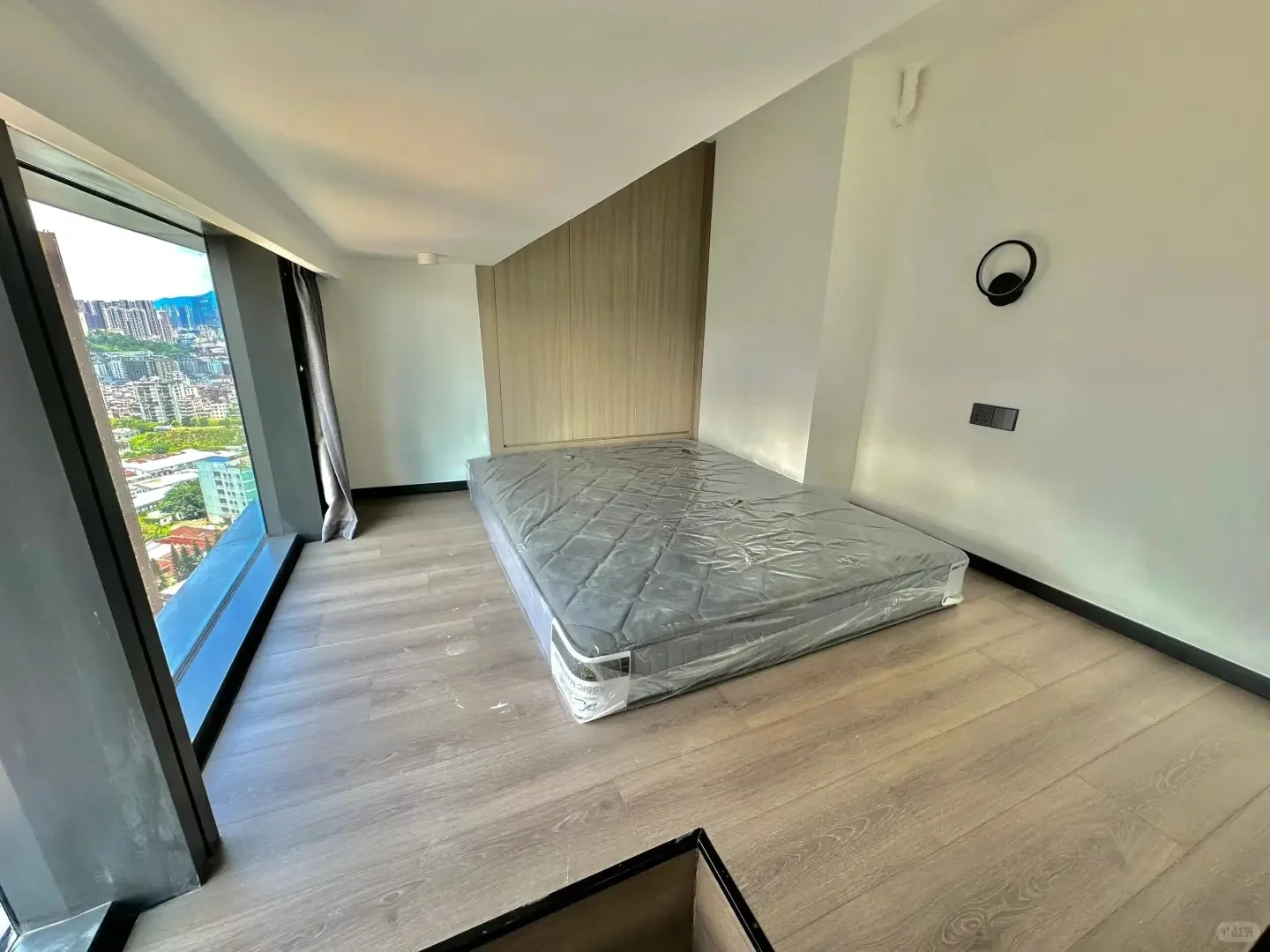 湛江全新单间 loft，月付 450，可以短租