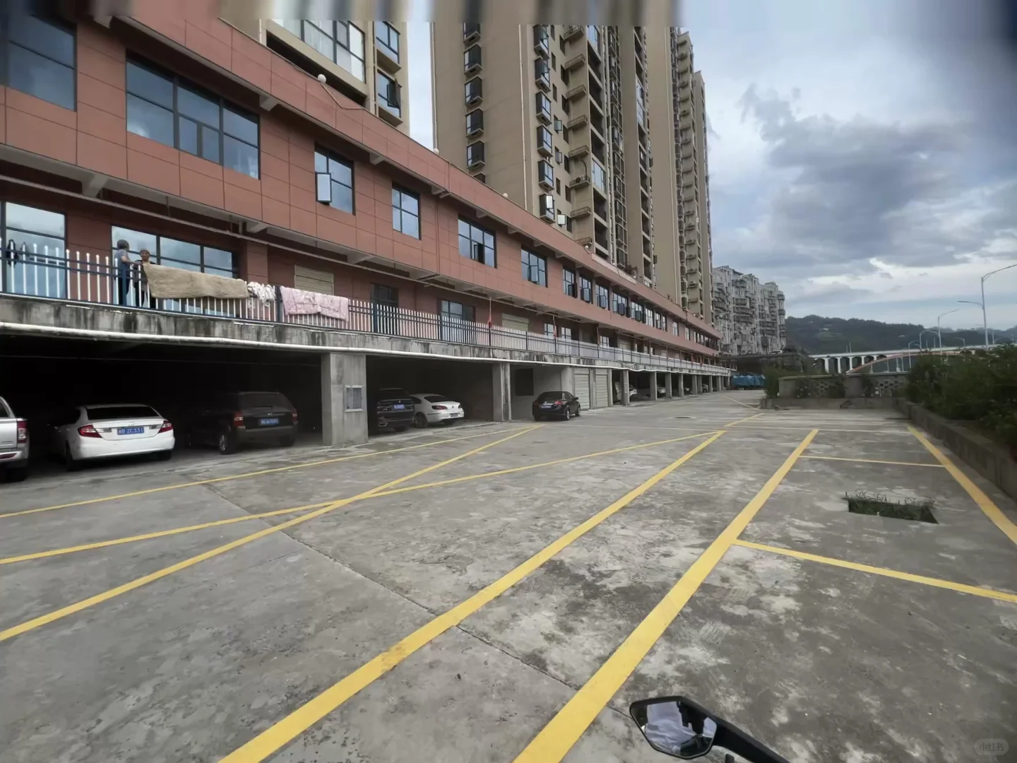现在行情是真的不好，三十万买的房子卖20万