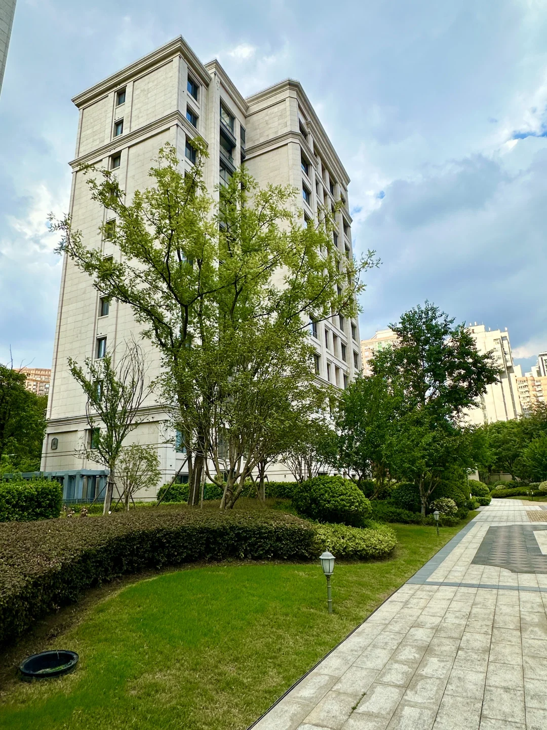 静安中兴路公园22年次新南北通两房，便宜出