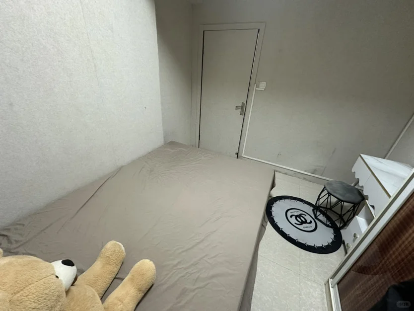 邯郸一室一卫特价750 无中介临康德邯郸道旁