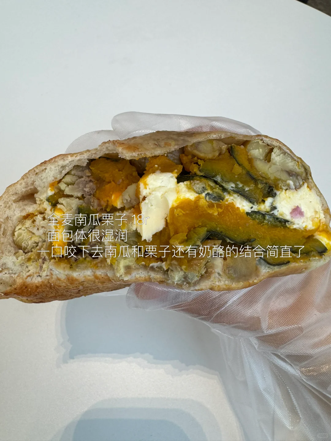 大馋丫头为了这口面包 特地去了趟石家庄