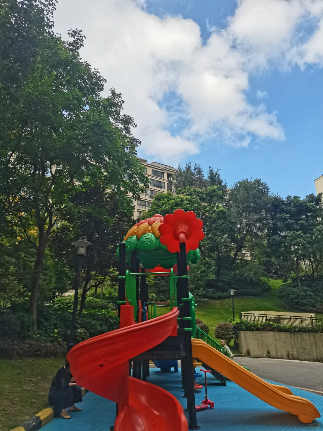 别人家小区系列：住这个小区也太幸福了吧！