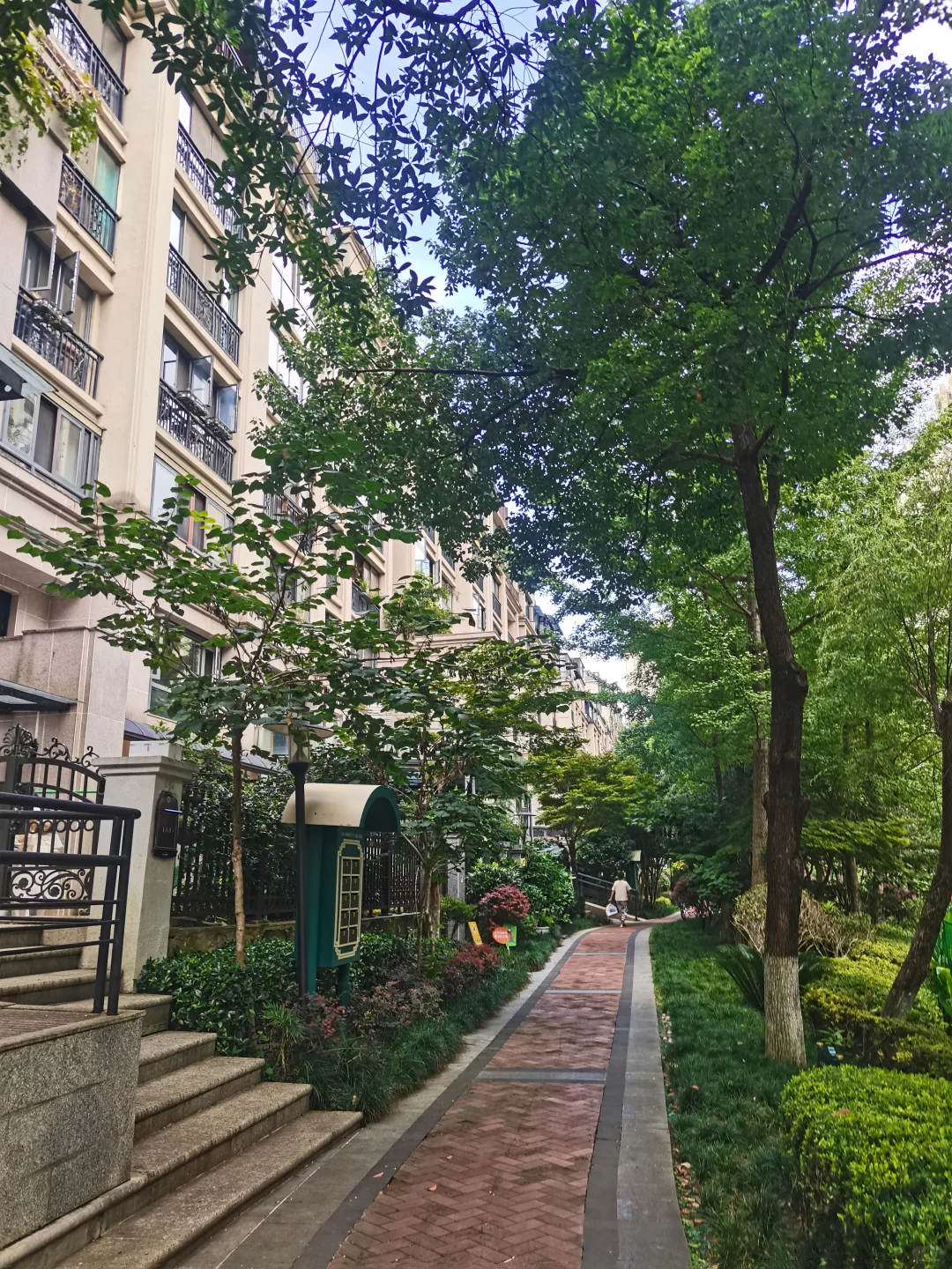 别人家小区系列：住这个小区也太幸福了吧！