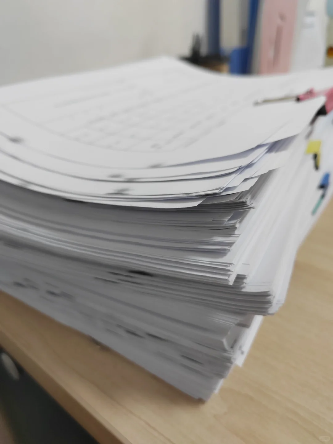 左滑变身📑整理报表有被治愈…