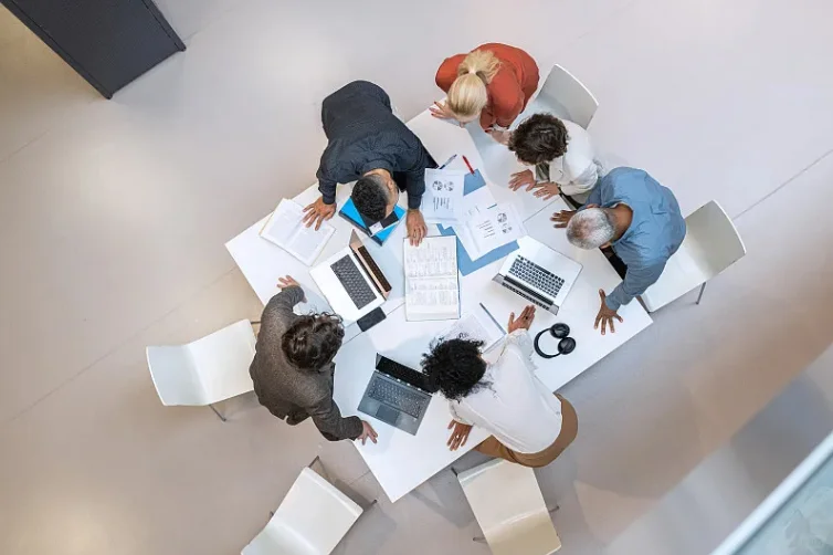 想进市场调研/用户研究 ？5 大基础方法解析