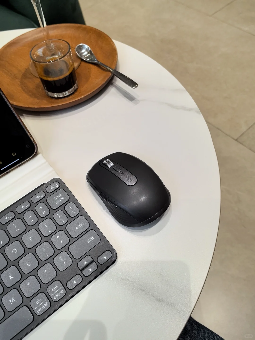 没想到这把ipad键盘会被大佬青睐…罗技