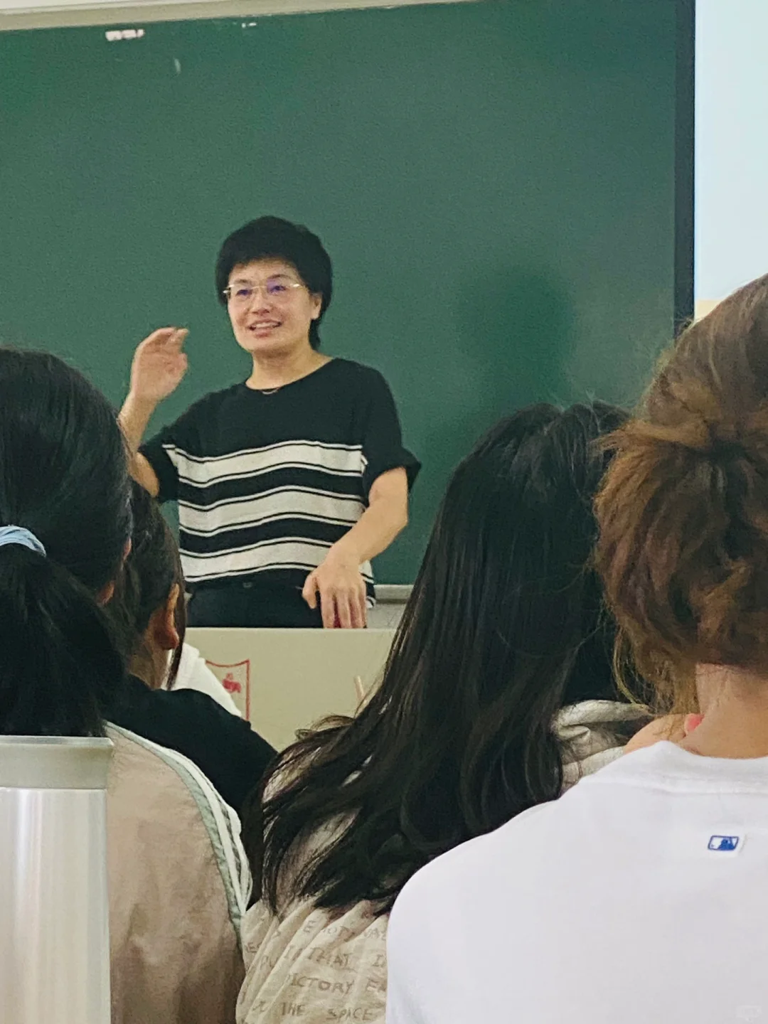 行研实习｜我的中报季好像还没过去、、、