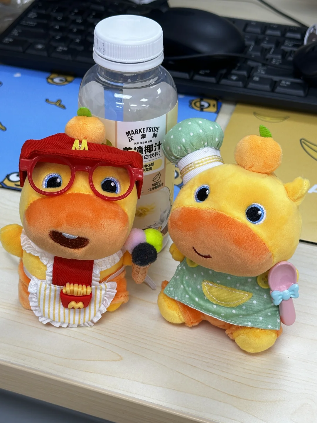 水豚噜噜陪我吃泡面加班啦