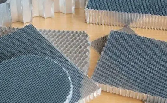 安徽公共卫生间隔断研究报告