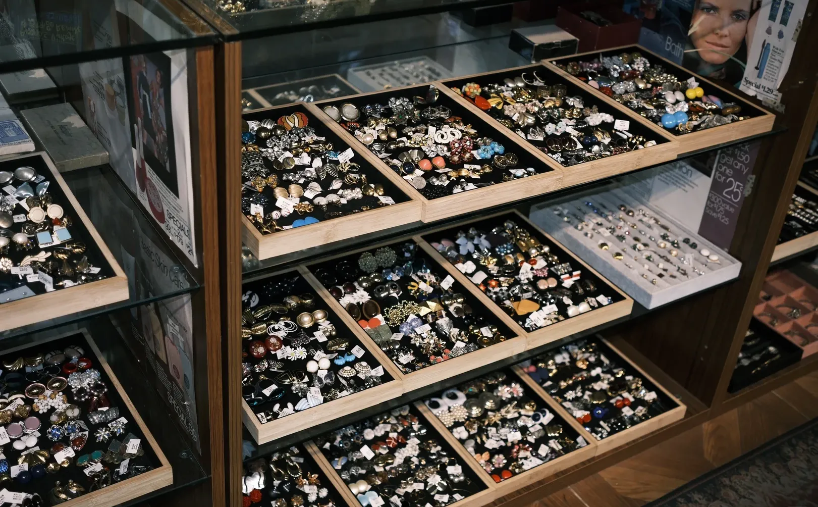 北京vintage中古首饰店招聘店员啦‼️