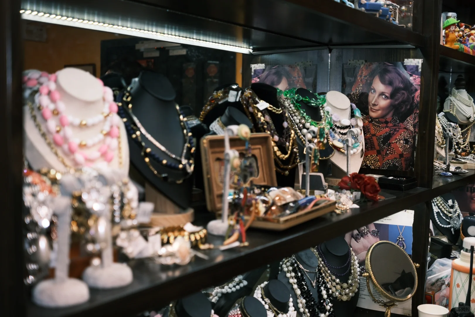 北京vintage中古首饰店招聘店员啦‼️